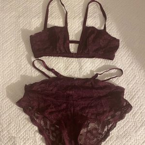 Urban Outfitters bra & pantie set
